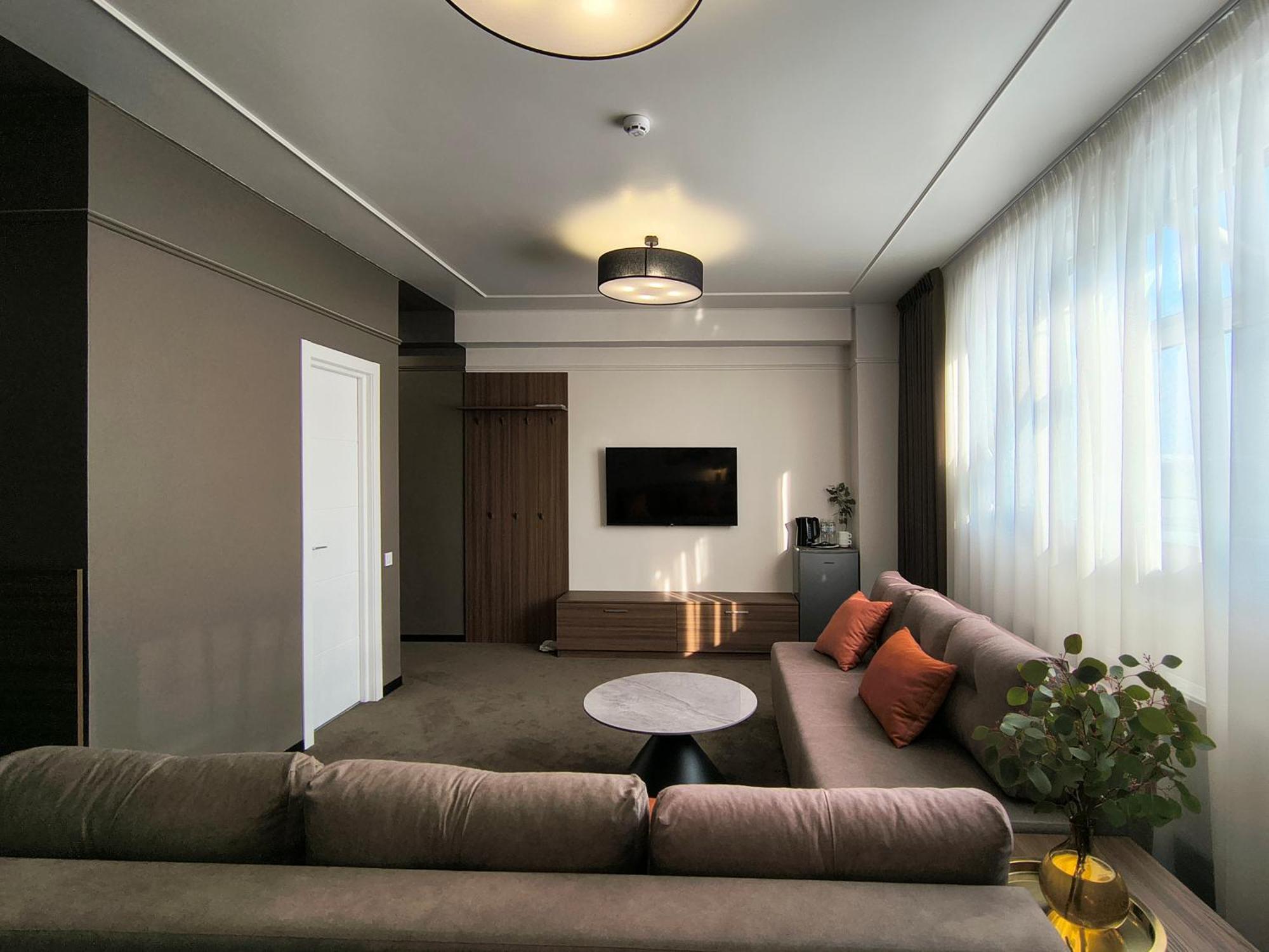 Mini Hotel On Brovarskaya ブロヴァルィー エクステリア 写真