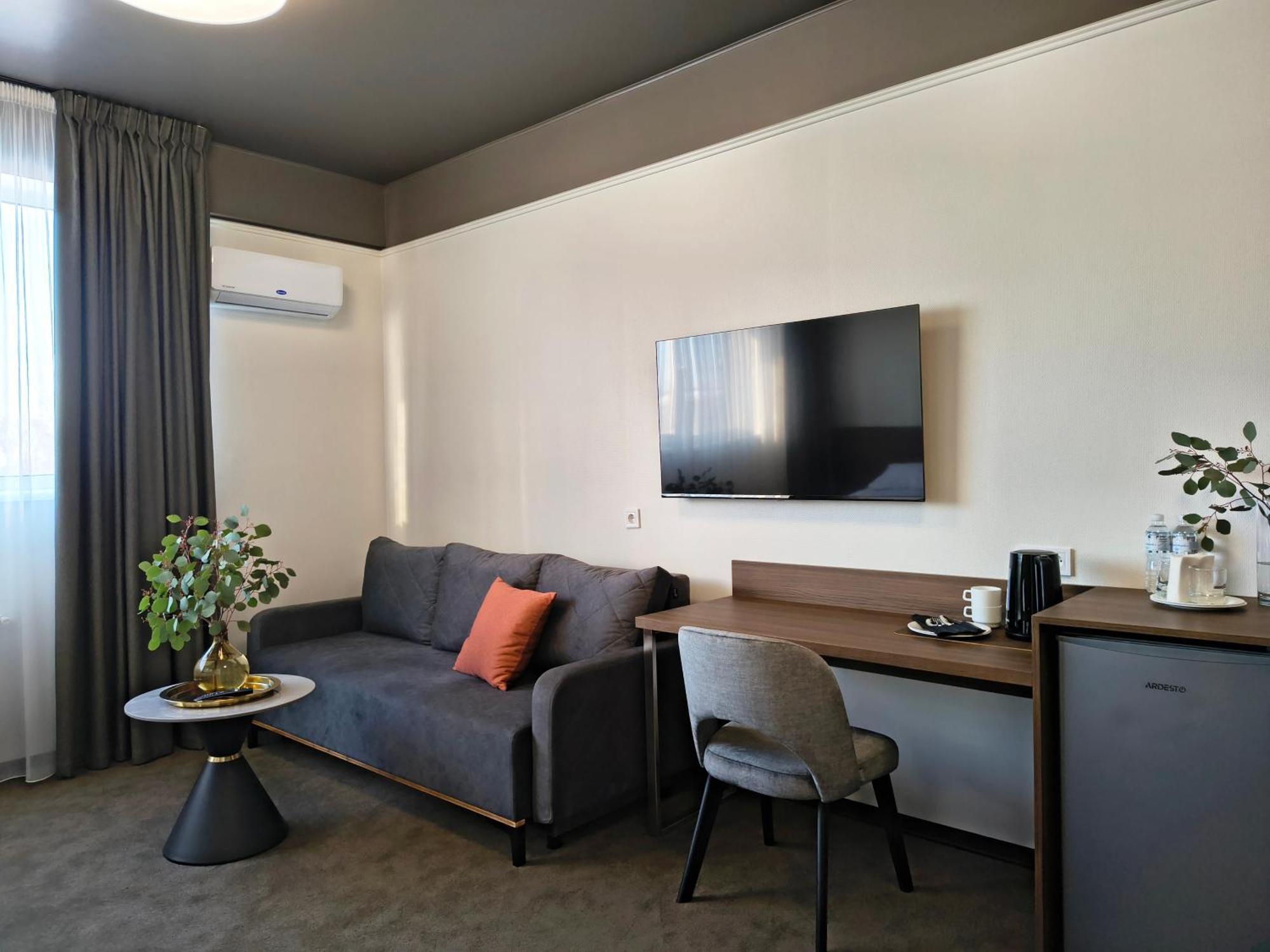 Mini Hotel On Brovarskaya ブロヴァルィー エクステリア 写真