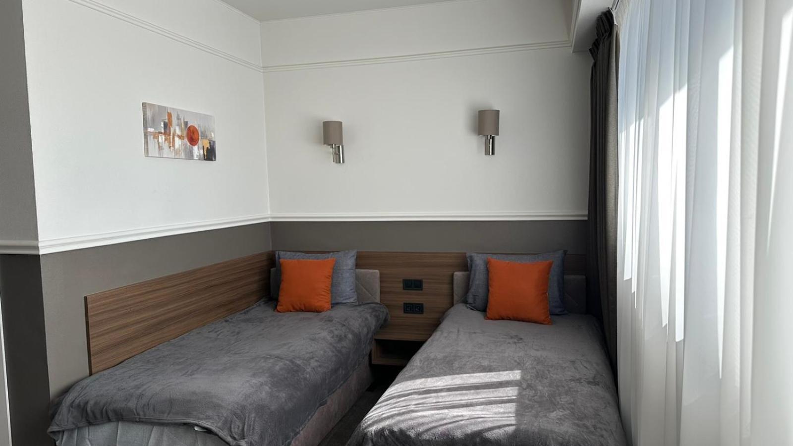 Mini Hotel On Brovarskaya ブロヴァルィー エクステリア 写真